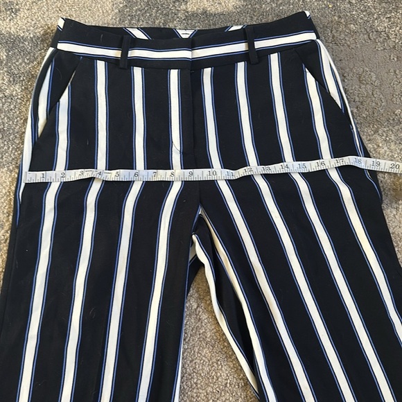 LOFT Black and White Striped Wide-Leg Capris - Picture 10 of 10